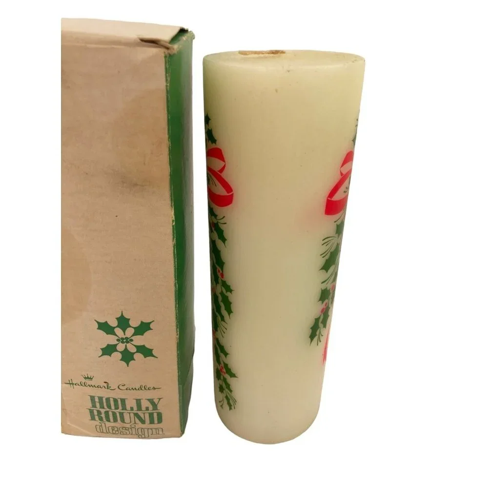 *Vintage Hallmark Pillar Candle Holly Round Design Christmas Collectible Decor